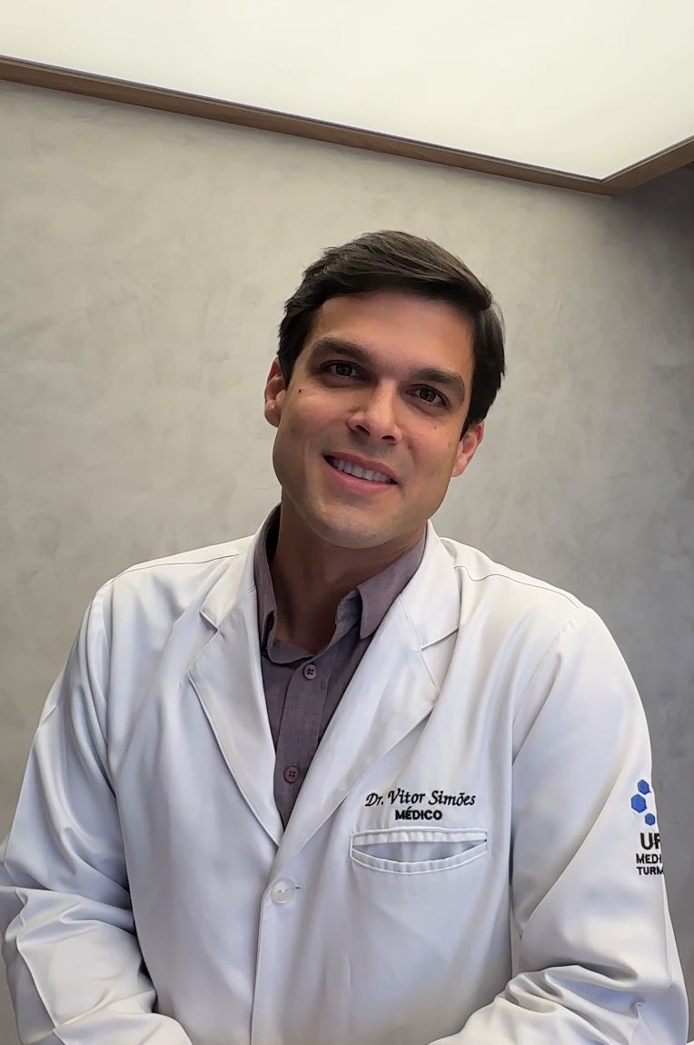Dr. Vitor Simões