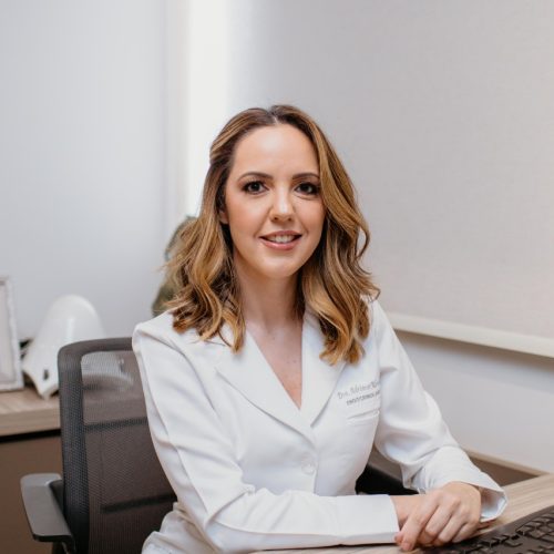 Dra. Daniele Machado Mendonça